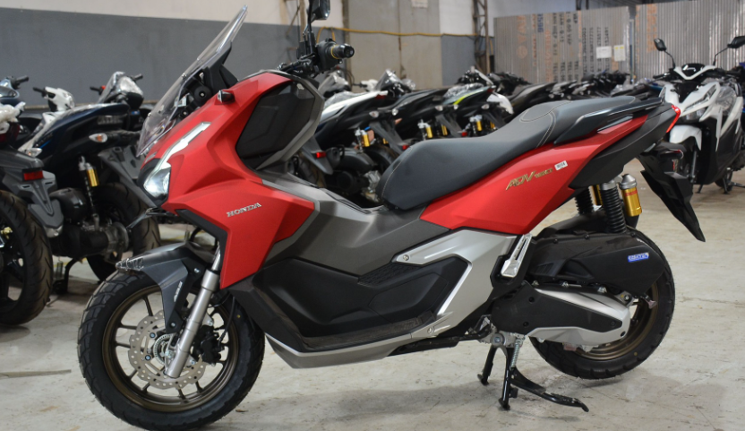 Xe máy Honda ADV 160 chính thức về thị trường Việt: Giá quá đẹp, Honda SH “chạy mất dép”