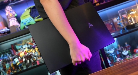 Laptop có thiết kế AAS Ultra đầu tiên trên thế giới có gì đặc biệt với mức giá 80 triệu đồng?