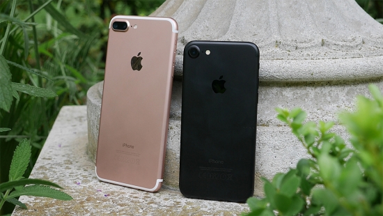 3 mẫu iPhone giá dưới 5 triệu đáng mua nhất năm 2023: "Áp lực cực đại" lên Samsung