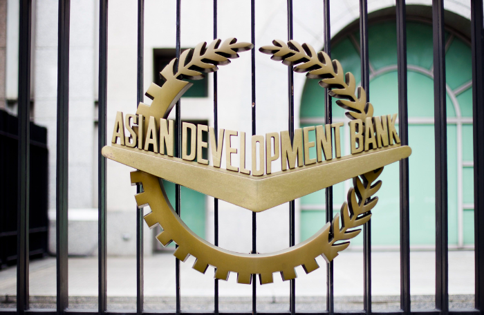 ADB: Lãi suất neo cao là rủi ro tiềm tàng cho thị trường Đông Á mới nổi