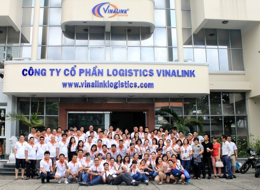 Cổ phiếu VNL mới ra khỏi diện cảnh báo, Chủ tịch HĐQT Logistics Vinalink bất ngờ xin thôi chức