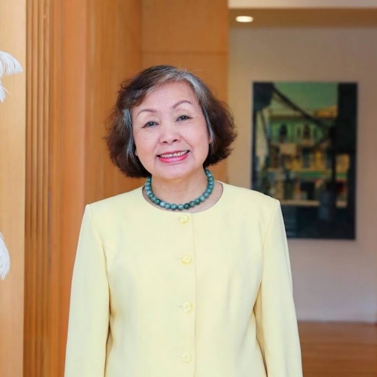 Những 'lão bà' doanh nhân trên sàn chứng khoán Việt: Đều là 'nữ tướng' lẫy lừng, có người 85 tuổi vẫn còn chinh chiến