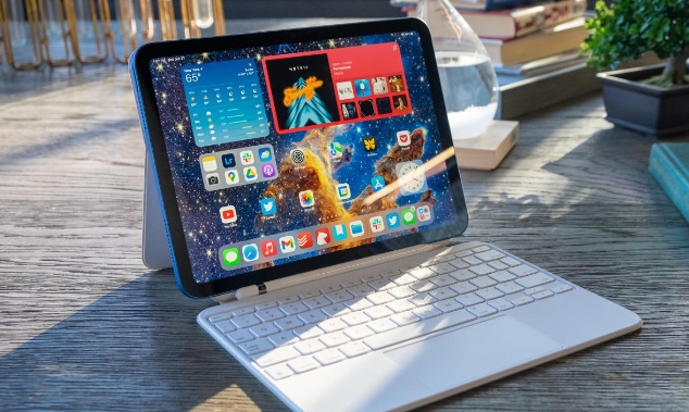 Apple ra mắt 3 mẫu iPad "ngon - bổ - rẻ": Củng cố ngôi vua máy tính bảng