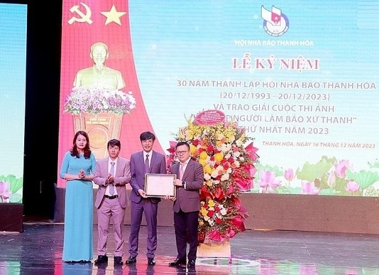 Hội Nhà báo tỉnh Thanh Hóa kỷ niệm 30 năm thành lập