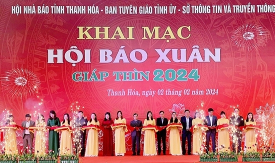 Thanh Hóa: Khai mạc triển lãm Hội báo Xuân Giáp Thìn 2024