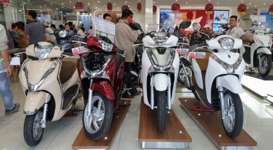 Giá xe máy tay ga Honda "rẻ như bèo" sau dịp Tết: Toàn gương mặt vàng trong làng "đội giá"