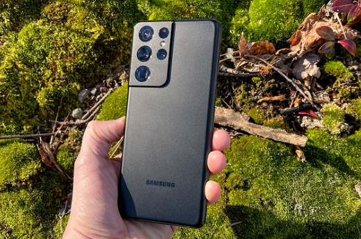 Samsung Galaxy S21 Ultra hiện có giá bao nhiêu mà dân tình vẫn "ráo riết" săn lùng?