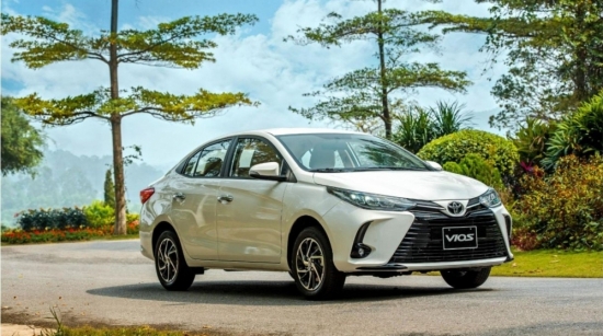 Toyota Vios giảm giá "không phanh": Khách Việt "ùn ùn" chốt đơn