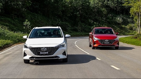 Giá Hyundai Accent bản cao cấp chỉ ngang ngửa Toyota Vios: Khách Việt "ồ ạt" săn đón