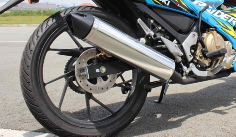 Mẫu xe máy côn tay "siêu giảm giá" giữa tháng 5: Ngoại hình lẫn trang bị "so kè" với Winner X