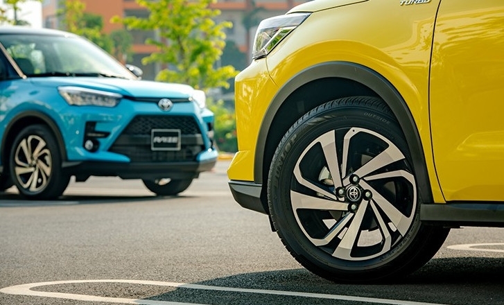 Mẫu ô tô Toyota nhập khẩu nguyên chiếc giá chỉ từ 489 triệu: Thiết kế trẻ trung, động cơ cực khỏe