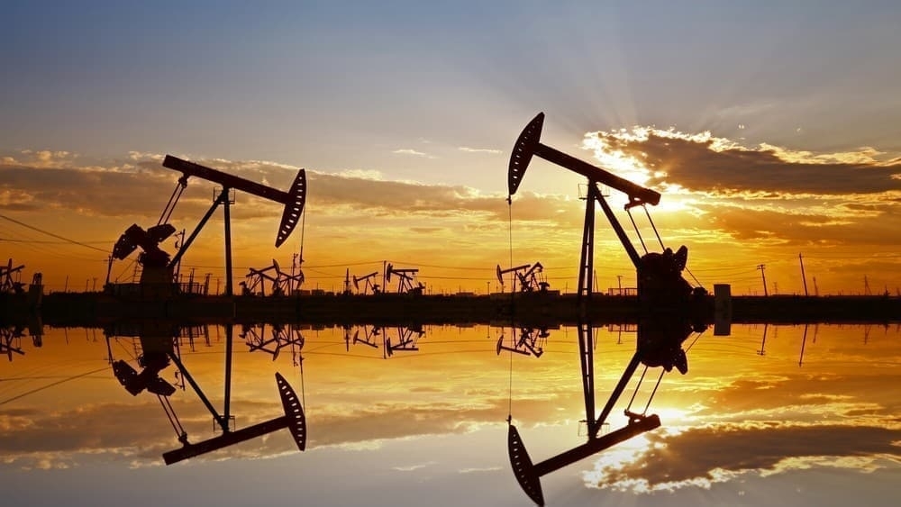 Giá xăng dầu hôm nay 31/5/2024: Xăng trong nước về mức cực thấp