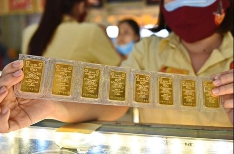 Để thoát cảnh xếp hàng dài chờ mua vàng, Vietcombank chính thức mở bán vàng miếng SJC trực tuyến