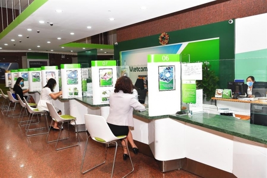 Gửi tiết kiệm 250 triệu đồng tại Vietcombank kỳ hạn 12 tháng nhận bao nhiêu tiền lãi?