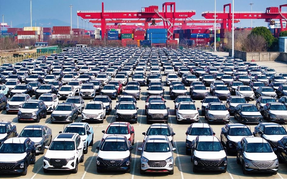 Ngành ô tô toàn cầu trước cú sốc tỷ đô: 'Car Wars' bùng nổ, Trung Quốc nguy cơ sập sàn