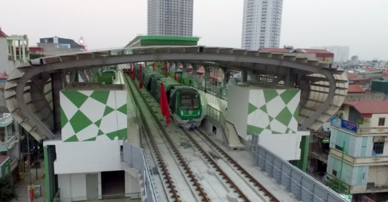 Hà Nội đề xuất chi hơn 65.000 tỷ đồng làm tuyến metro Văn Cao - Hòa Lạc