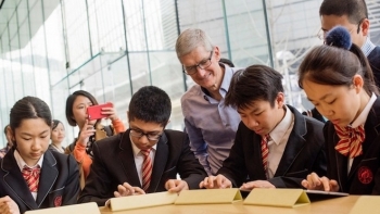 CEO Apple: “Việc học lập trình còn quan trọng hơn việc học ngoại ngữ thứ hai”