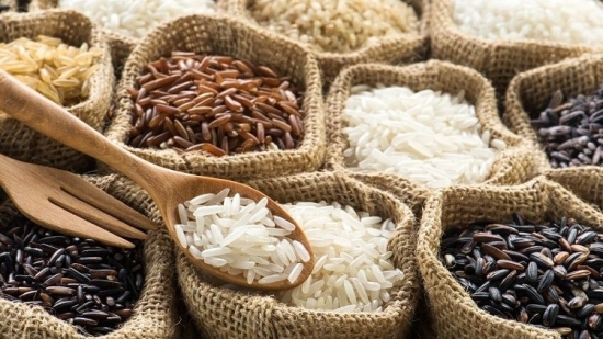 Giá gạo hôm nay 15/8: Tăng nhẹ ở một số loại